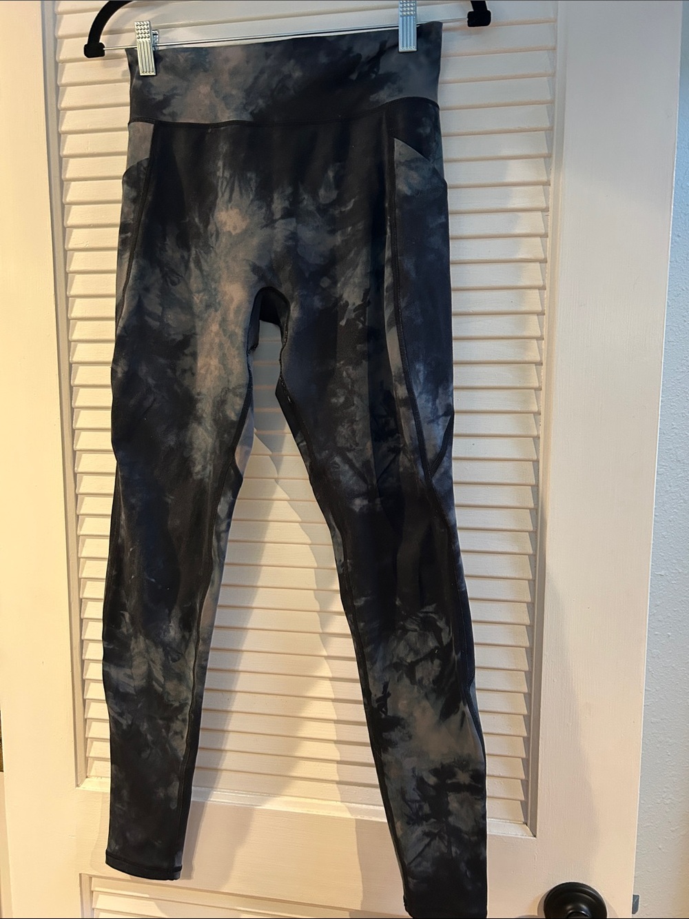 Blue/Gray/Black Marble Alphalete High-Waist Leggings